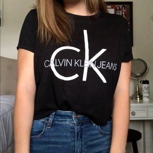 Calvin Klein Crop Top